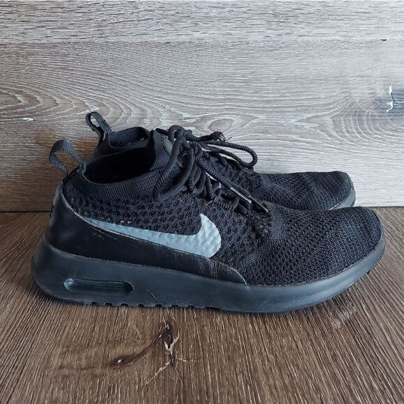 Nike Air Max Thea Ultra Flyknit Black Shoes Womens Size 10 881175-004 - Picture 1 of 12